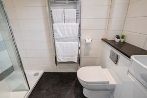 Photo 19- click for photo gallery